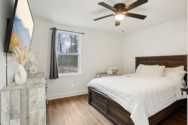 18 Chestnut Dr, Clarksville, TN 37042