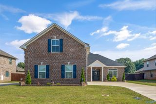 17050 Stonegate Drive, Athens, AL 35613