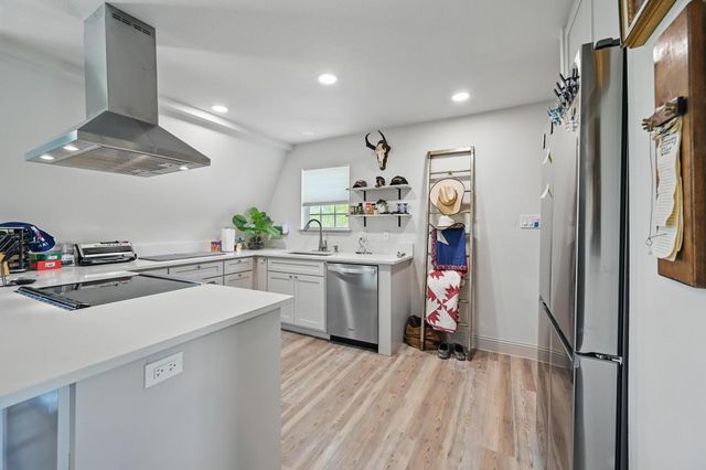 3048 N Trinity Road, Denton, TX 76208