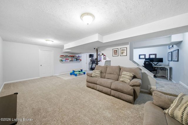 13303 Crystal Cove, Louisville, KY 40223