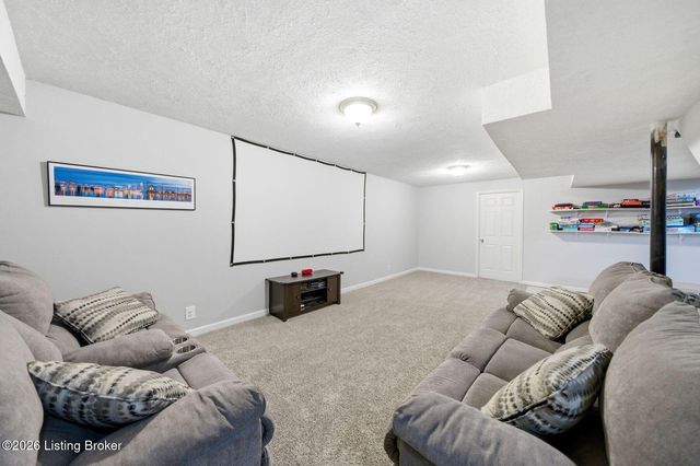 13303 Crystal Cove, Louisville, KY 40223