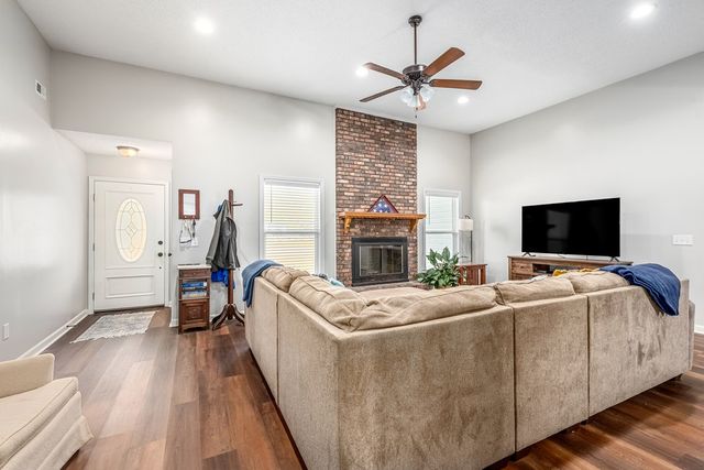 301 Candlewood Drive, Enterprise, AL 36330