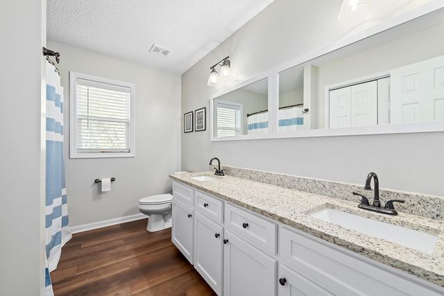 301 Candlewood Drive, Enterprise, AL 36330