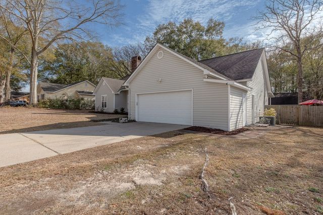 301 Candlewood Drive, Enterprise, AL 36330