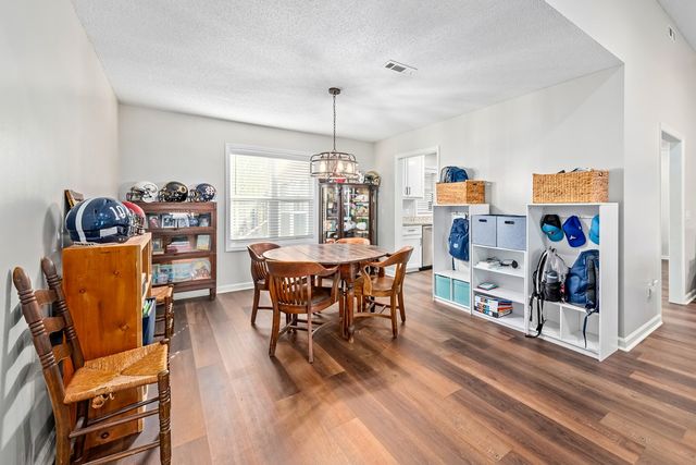 301 Candlewood Drive, Enterprise, AL 36330