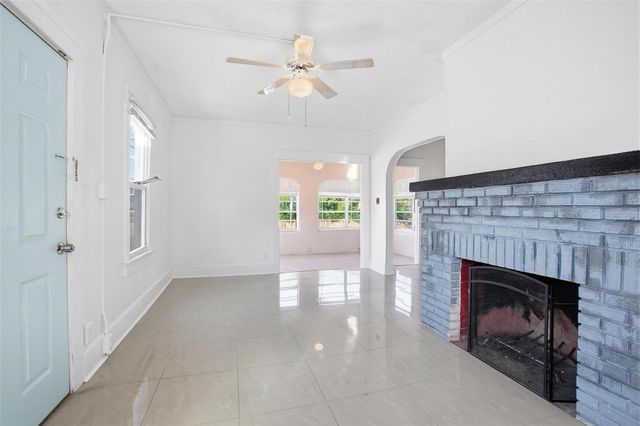 216 EARL STREET, Daytona Beach, FL 32118