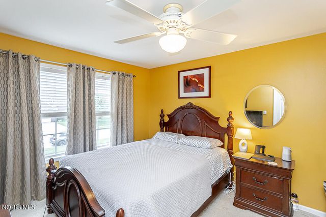 14740 Lake Meadows Drive, Perrysburg, OH 43551