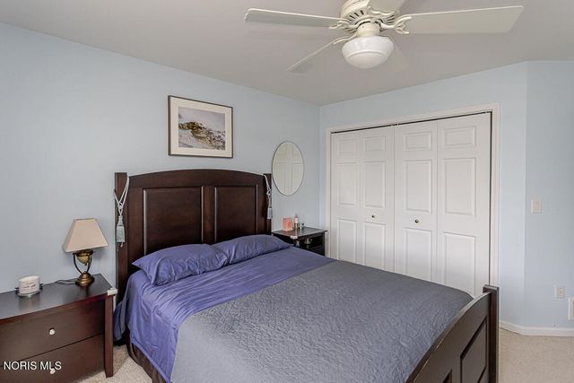 14740 Lake Meadows Drive, Perrysburg, OH 43551