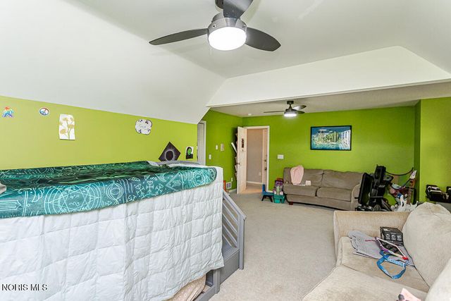 14740 Lake Meadows Drive, Perrysburg, OH 43551