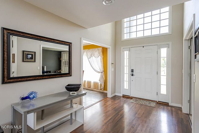 14740 Lake Meadows Drive, Perrysburg, OH 43551