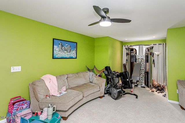 14740 Lake Meadows Drive, Perrysburg, OH 43551