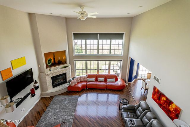 14740 Lake Meadows Drive, Perrysburg, OH 43551
