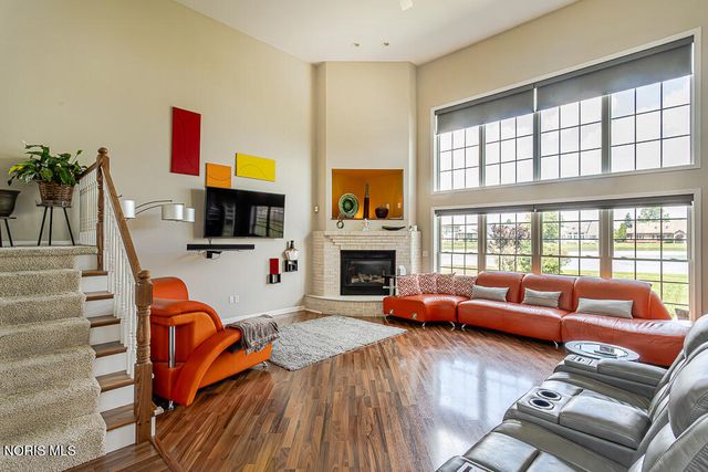 14740 Lake Meadows Drive, Perrysburg, OH 43551