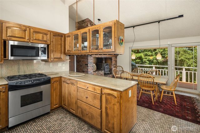 9226 SE 60th Street, Mercer Island, WA 98040