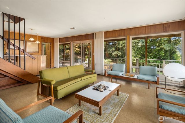9226 SE 60th Street, Mercer Island, WA 98040