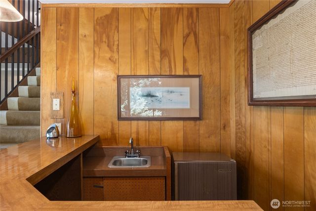 9226 SE 60th Street, Mercer Island, WA 98040