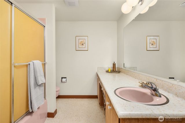 9226 SE 60th Street, Mercer Island, WA 98040