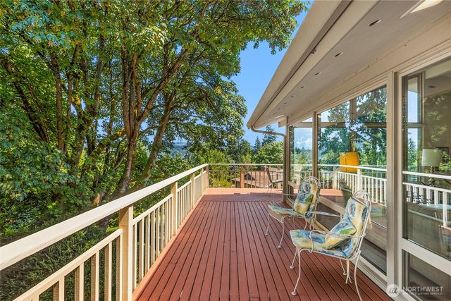 9226 SE 60th Street, Mercer Island, WA 98040
