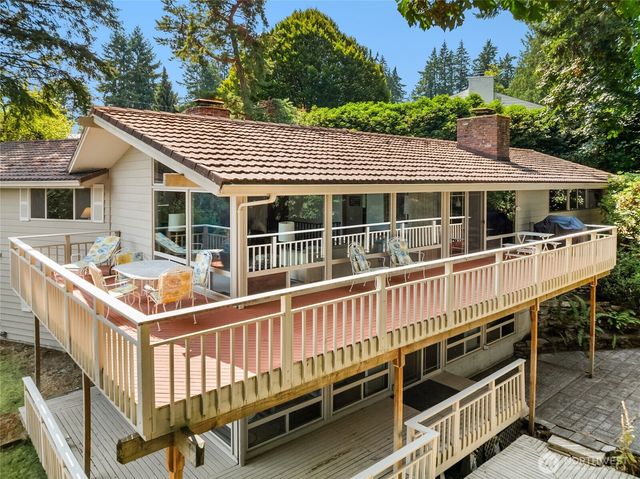 9226 SE 60th Street, Mercer Island, WA 98040