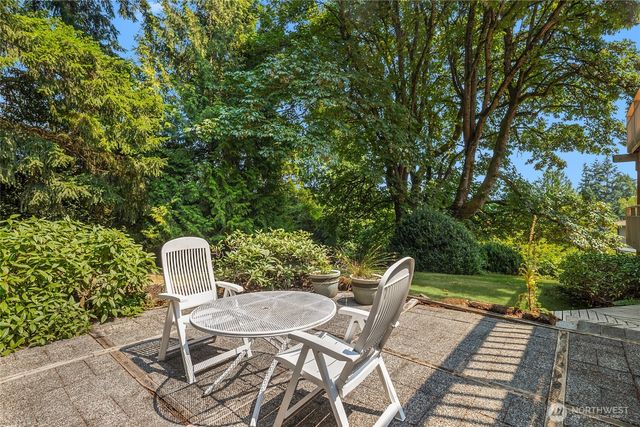 9226 SE 60th Street, Mercer Island, WA 98040