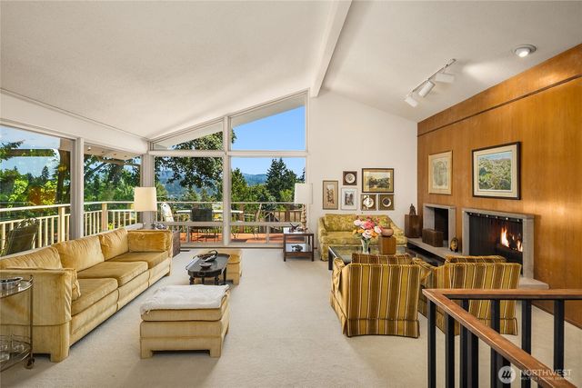 9226 SE 60th Street, Mercer Island, WA 98040