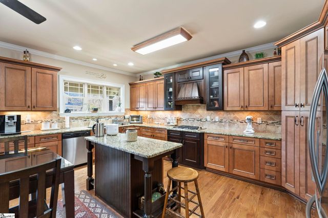 133 River Oaks Road, Greer, SC 29650