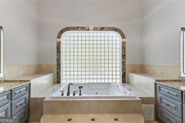 6509 LILY Trail, Fairburn, GA 30213