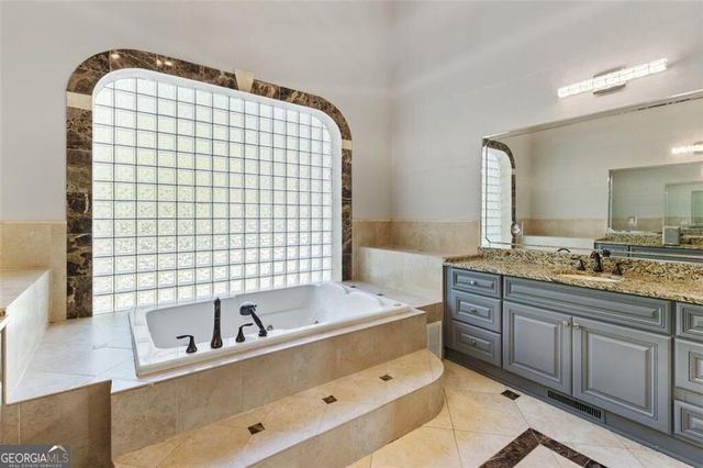 6509 LILY Trail, Fairburn, GA 30213