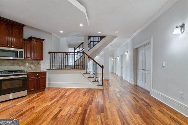 6509 LILY Trail, Fairburn, GA 30213