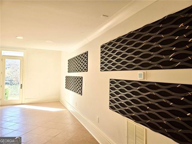 6509 LILY Trail, Fairburn, GA 30213