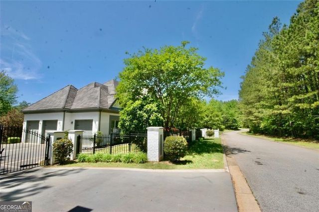 6509 LILY Trail, Fairburn, GA 30213