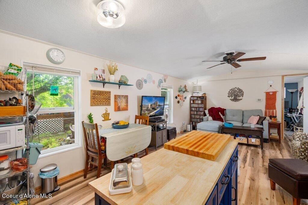 2187 W WINDERMERE AVE, Coeur d'Alene, ID 83815 photo 7