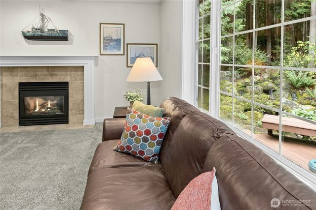 1649 NW Burmikca Court, Poulsbo, WA 98370