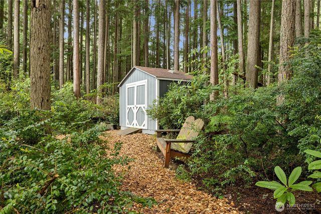 1649 NW Burmikca Court, Poulsbo, WA 98370