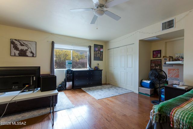 1512 N 3rd Avenue, Tucson, AZ 85705