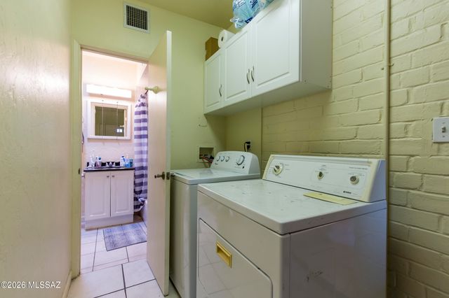 1512 N 3rd Avenue, Tucson, AZ 85705