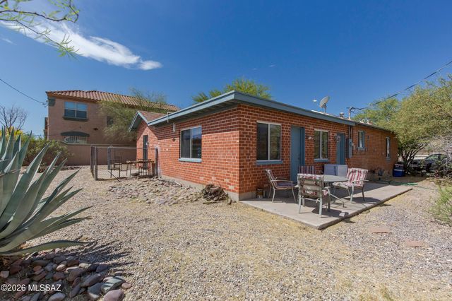 1512 N 3rd Avenue, Tucson, AZ 85705