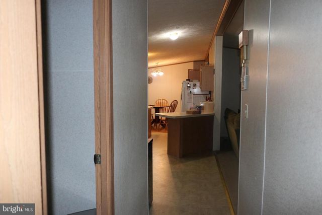 38 BROADWING DR, Hanover, PA 17331