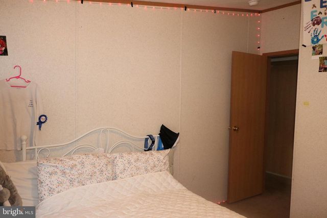 38 BROADWING DR, Hanover, PA 17331