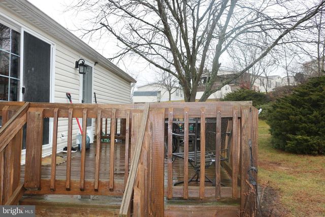 38 BROADWING DR, Hanover, PA 17331