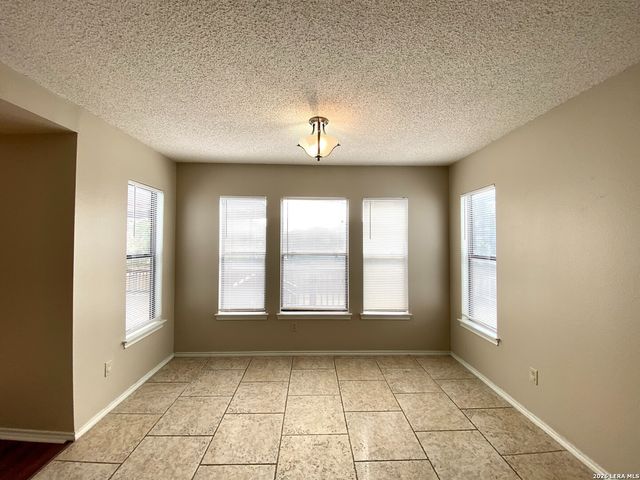 2510 Village Pkwy, San Antonio, TX 78251