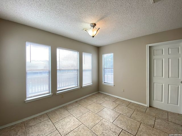 2510 Village Pkwy, San Antonio, TX 78251