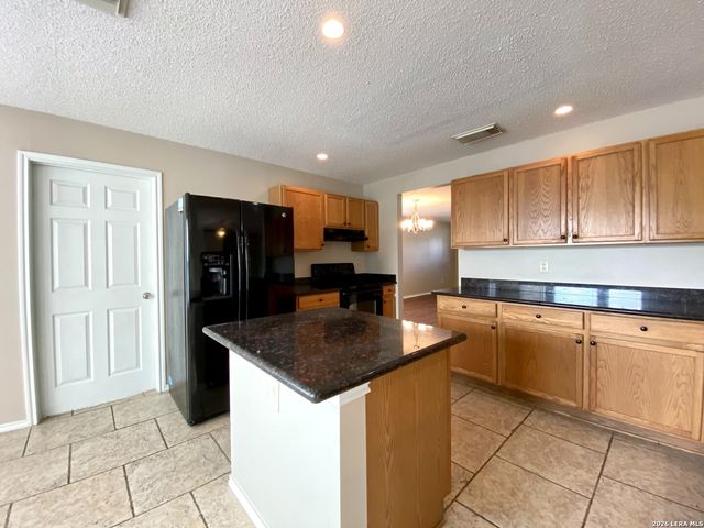 2510 Village Pkwy, San Antonio, TX 78251