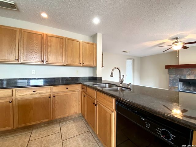 2510 Village Pkwy, San Antonio, TX 78251