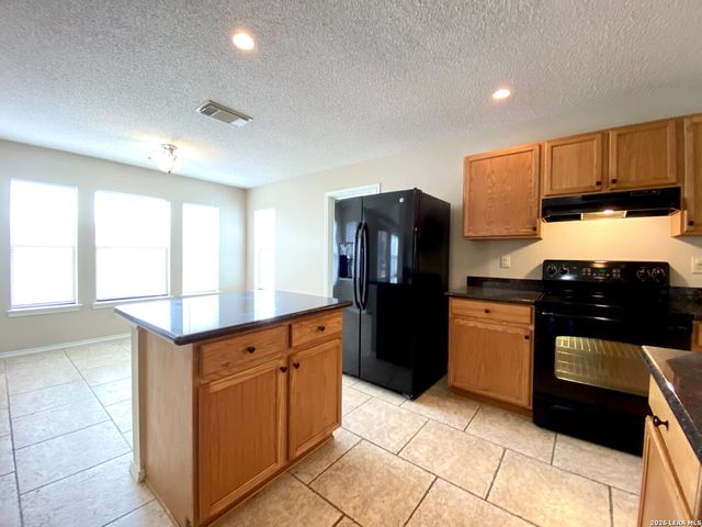 2510 Village Pkwy, San Antonio, TX 78251