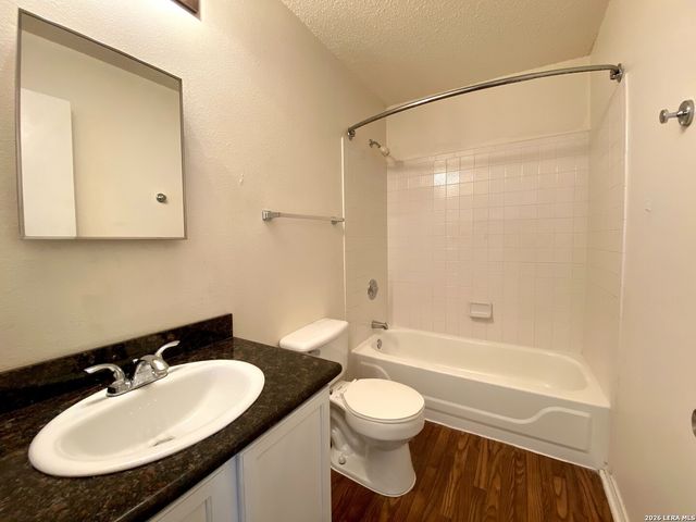2510 Village Pkwy, San Antonio, TX 78251