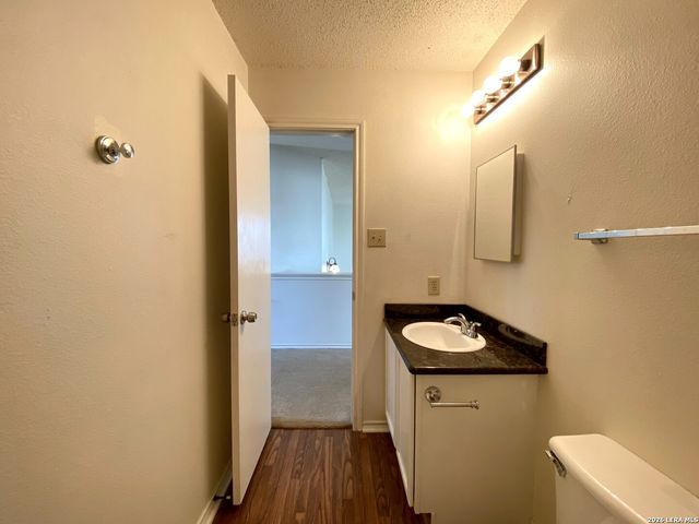 2510 Village Pkwy, San Antonio, TX 78251