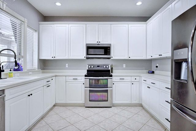 2856 MERIDIAN POINT LANE, Lakeland, FL 33812