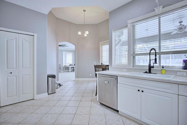 2856 MERIDIAN POINT LANE, Lakeland, FL 33812