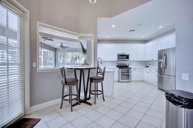 2856 MERIDIAN POINT LANE, Lakeland, FL 33812